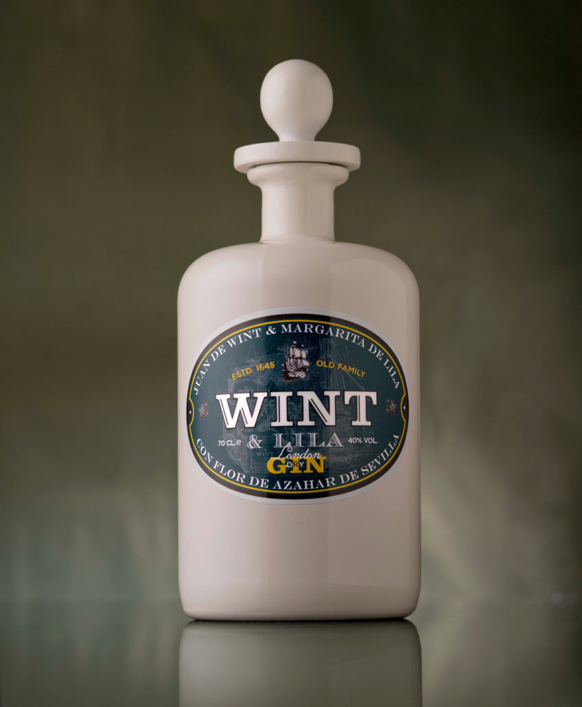 Diseño de packaging para ginebra premium Wint. Ideologo
